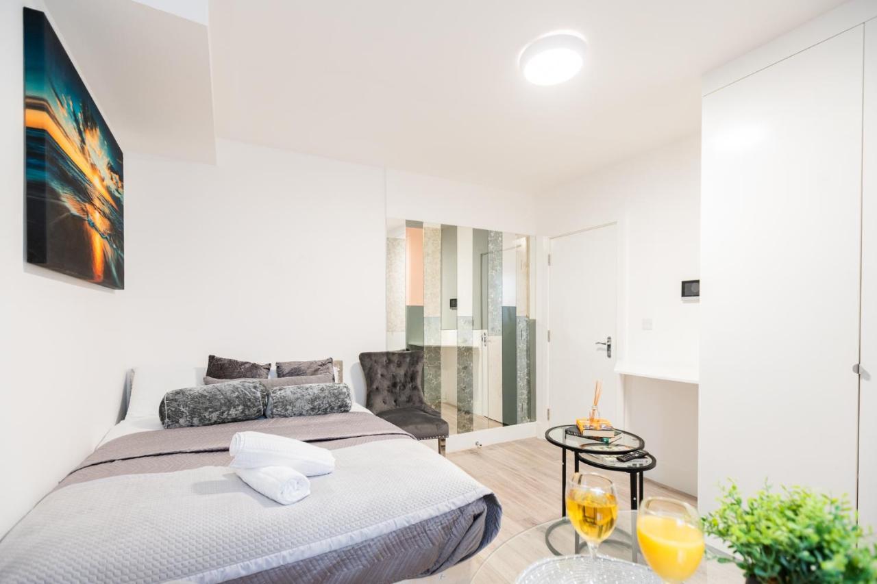 Stylish Near Kensal Appartamento Londra